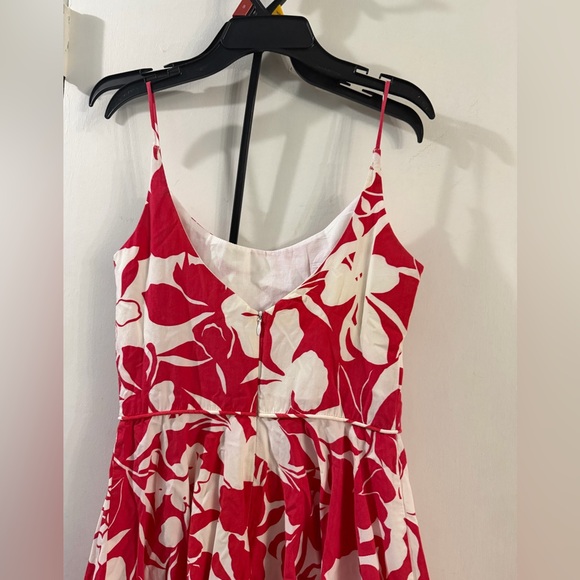 Moda International Size 4 Dress - Picture 5 of 7